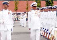 Vice Admiral OP Bansal inspecting the ceremonial guard